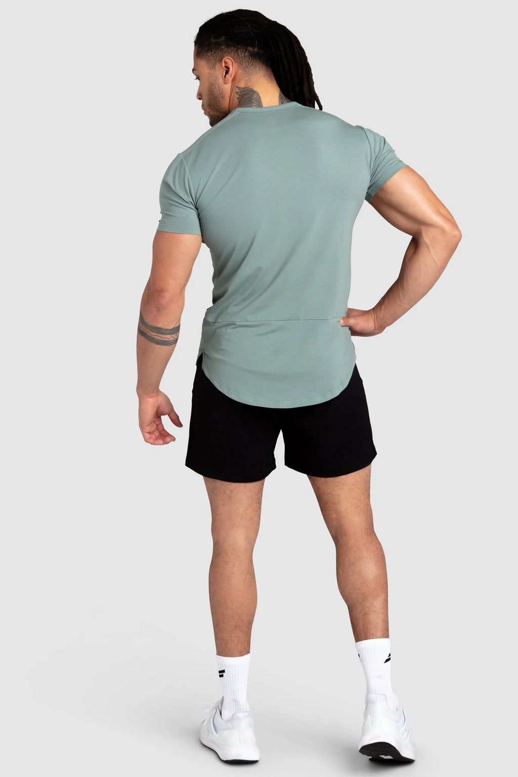 DYVN Drop Tee 'Minimal' - Sage